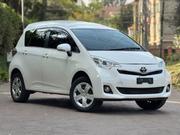 Toyota Ractis 2015 White for sale