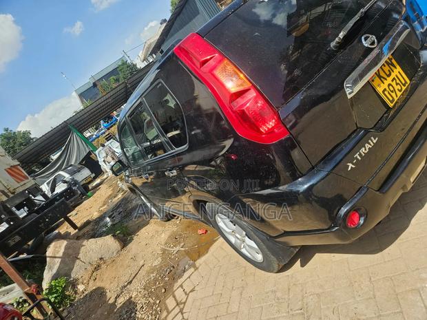 Nissan X-Trail 2011 Black