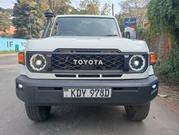 Toyota Land Cruiser 2008 White for sale