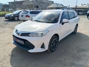 Toyota Corolla Fielder 2019 White for sale