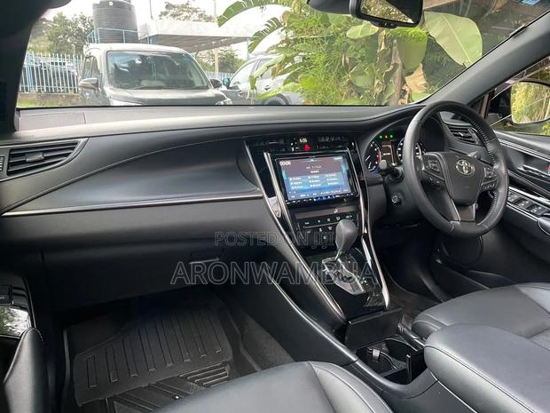 Toyota Harrier 2020 Black