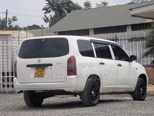 Toyota Probox 2011 White