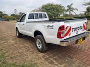 Toyota Hilux 2012 White for sale