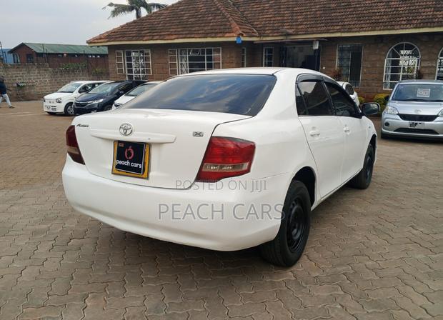 Toyota Axio 2009 White