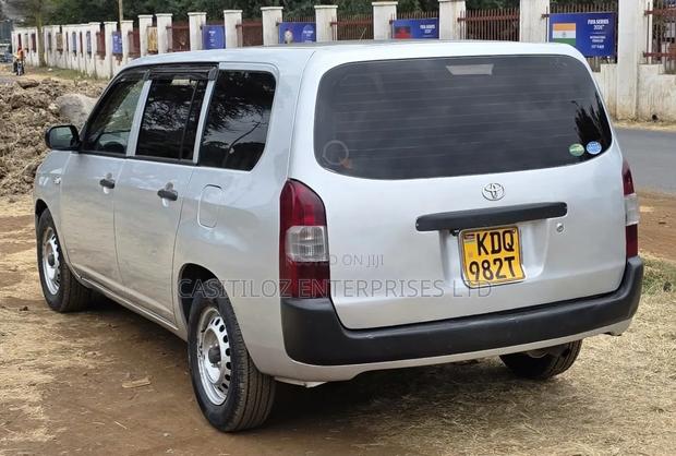 Toyota Probox 2016 Silver