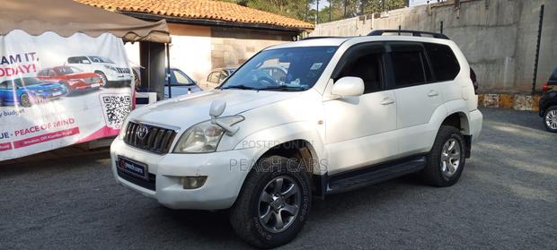 Toyota Land Cruiser 2008 White