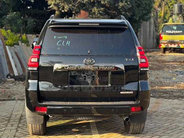 Toyota Land Cruiser Prado 2021 Black