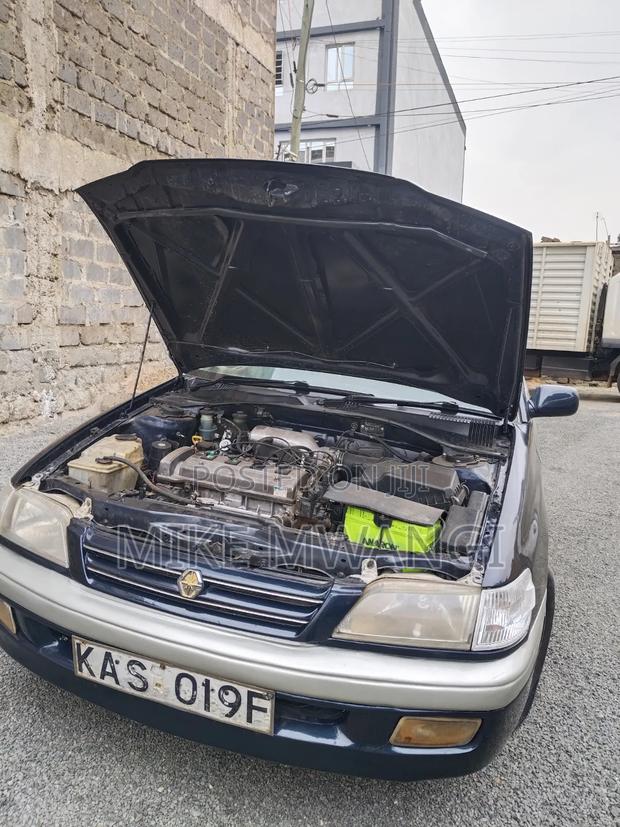 Toyota Corolla 1997 Blue