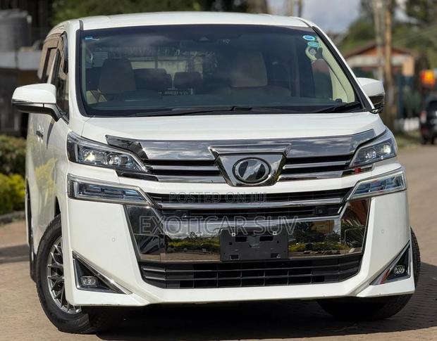 Toyota Vellfire 2019 Pearl