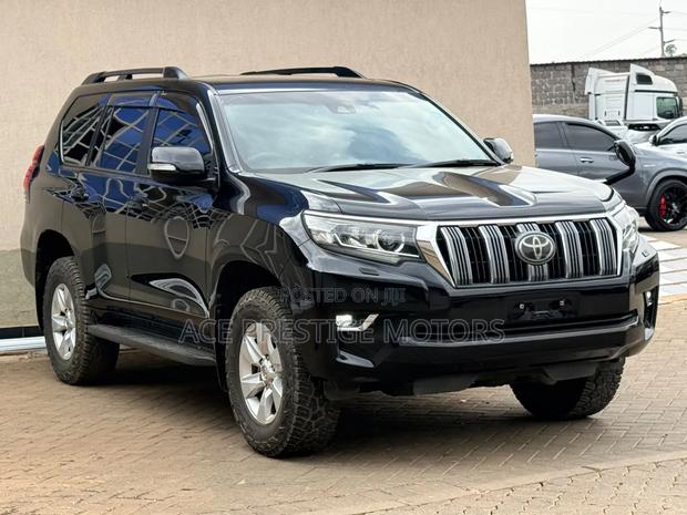 Toyota Land Cruiser Prado 2018 Black
