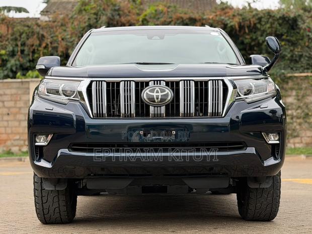 Toyota Land Cruiser Prado 2019 Black