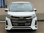 Toyota Noah 2.0 FWD (7 Seater) 2019 White for sale