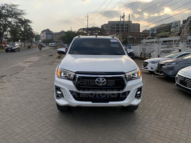 Toyota Hilux Revo Double Cab Deisel 2.8 AWD 2019 White