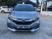 Honda Fit Shuttle 2017 Silver for sale