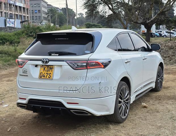 Toyota Harrier 2016 White