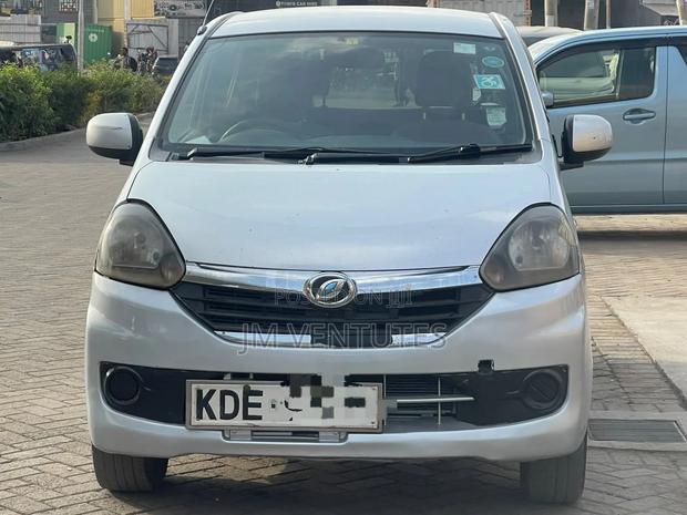 Daihatsu Mira 2015 Silver