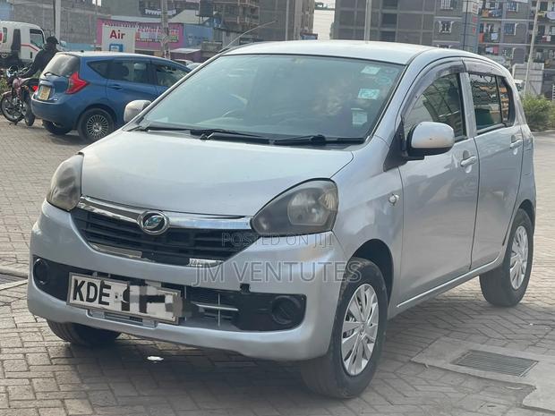 Daihatsu Mira 2015 Silver