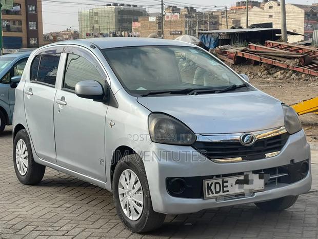 Daihatsu Mira 2015 Silver