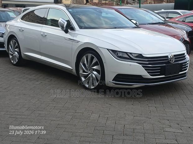 Volkswagen Arteon 2019 White