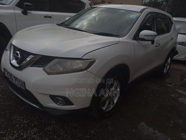 Nissan X-Trail 2014 White