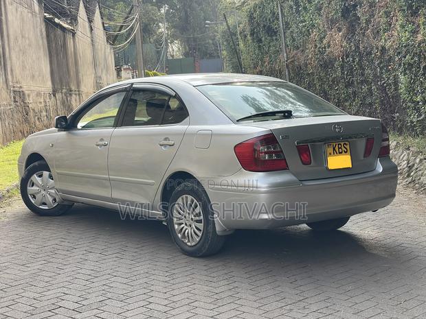 Toyota Premio 2005 Silver