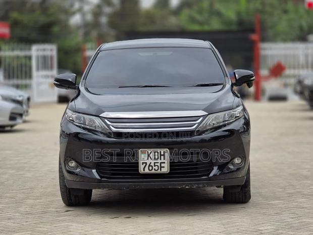 Toyota Harrier 2.0 2015 Gray