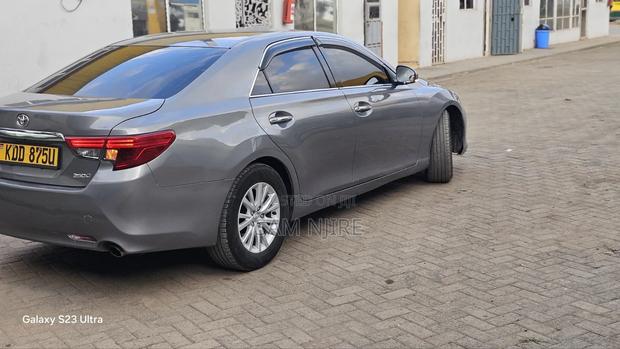 Toyota Mark X 2014 Gray