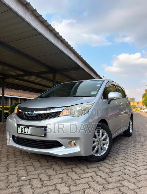Subaru Trezia 2011 Silver