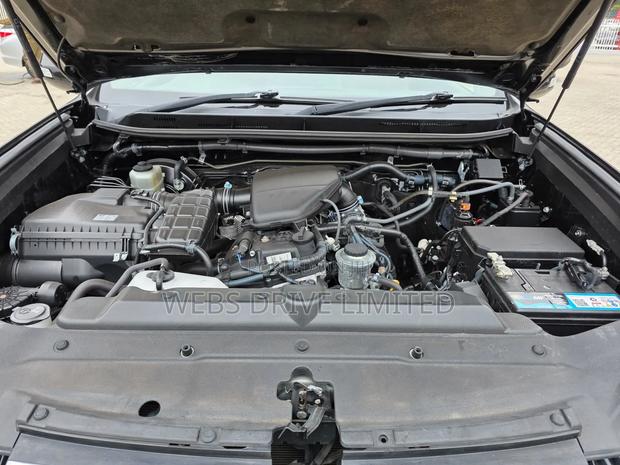 Toyota Land Cruiser Prado 2.7 2017 Black