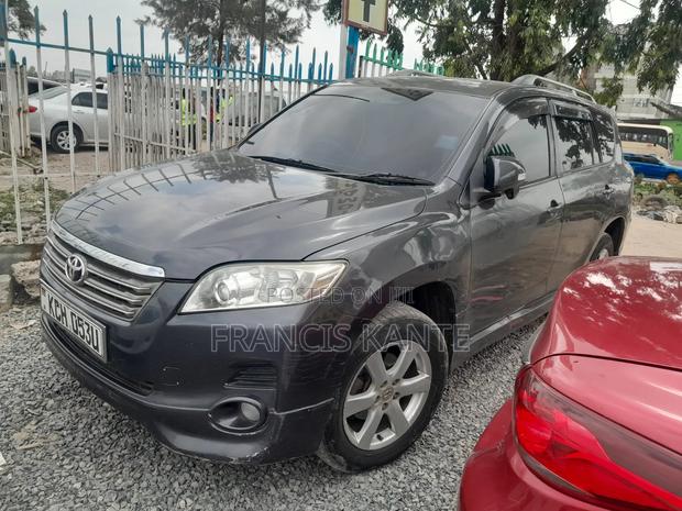 Toyota Vanguard 2012 Black
