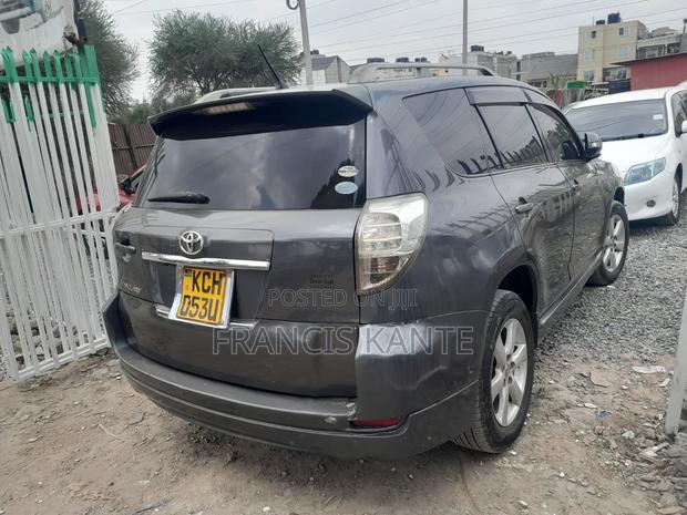 Toyota Vanguard 2012 Black