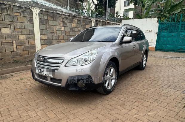 Subaru Outback 2015 Gold