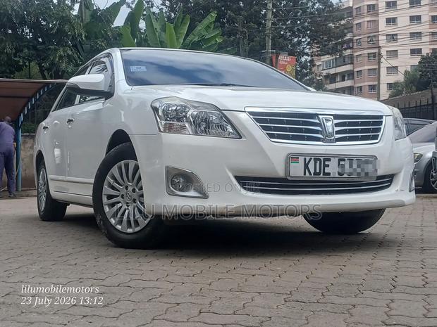 Toyota Premio 2016 White