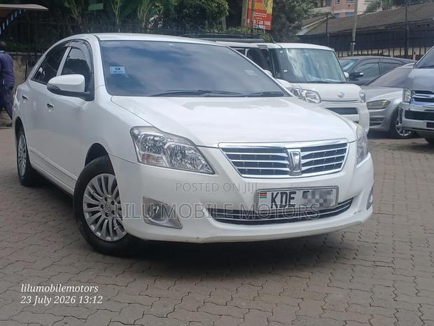 Toyota Premio 2016 White