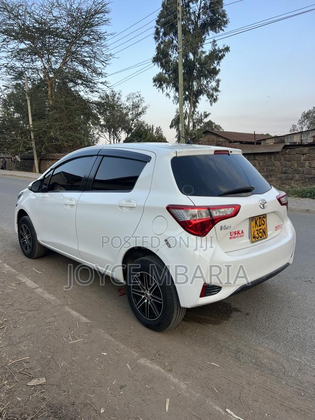 Toyota Vitz 2017 White