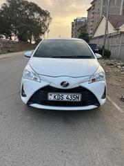Toyota Vitz 2017 White for sale