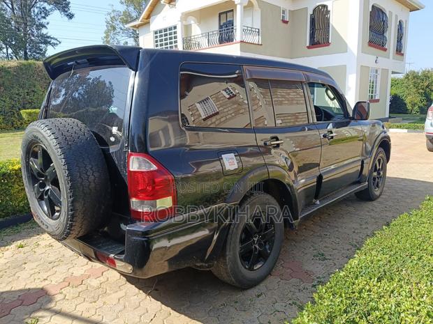 Mitsubishi Pajero 3.2 GLS 2007 Black