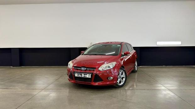 Ford Focus 2013 Red