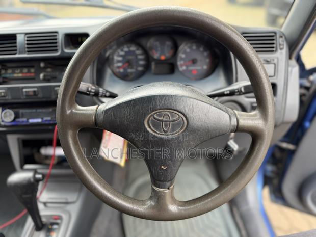 Toyota RAV4 Cabriolet 1998 Blue