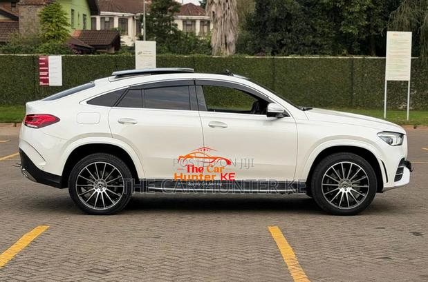 Mercedes-Benz GLE-Class GLE 400d 4MATIC 2020 White