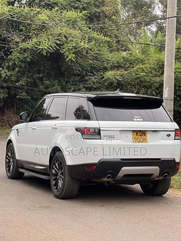 Rover Land 2015 White
