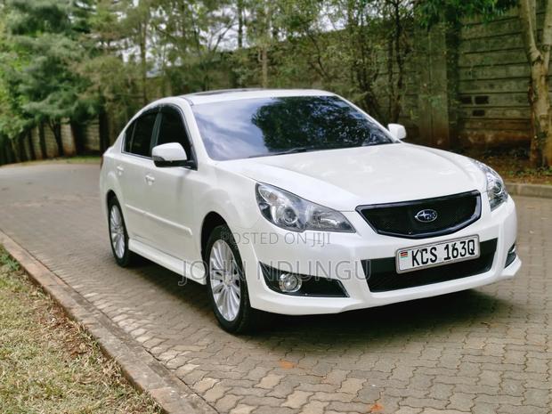 Subaru Legacy 2011 White