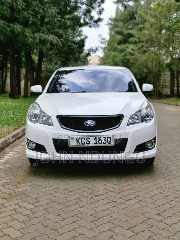 Subaru Legacy 2011 White