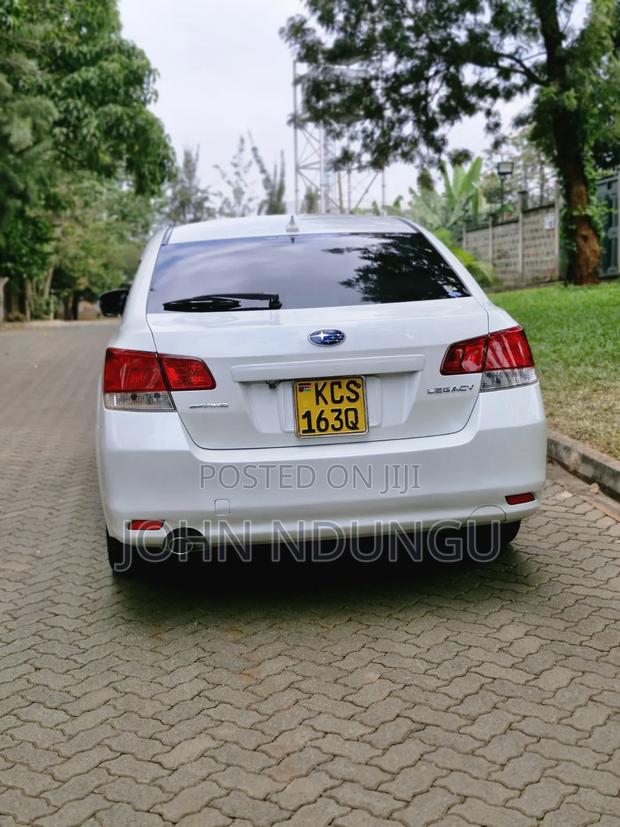 Subaru Legacy 2011 White