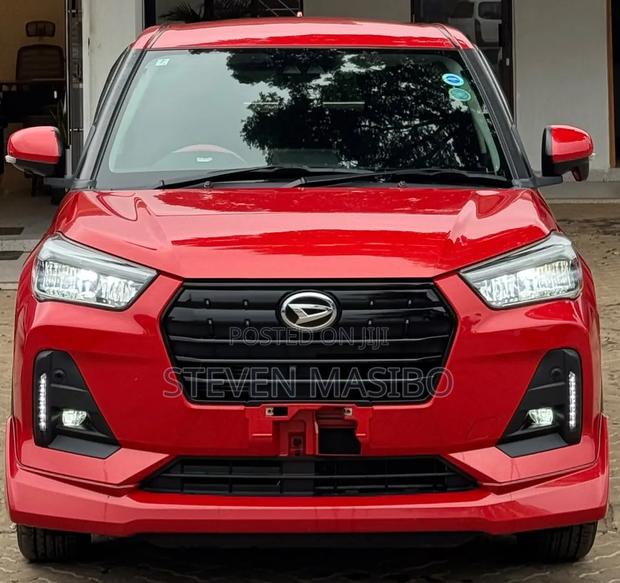 Daihatsu Rocky 2020 Red