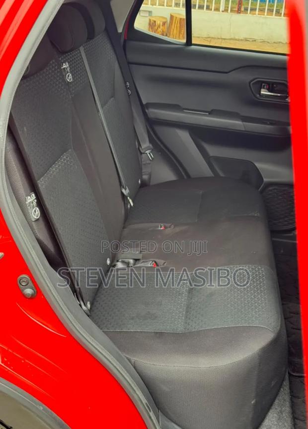 Daihatsu Rocky 2020 Red