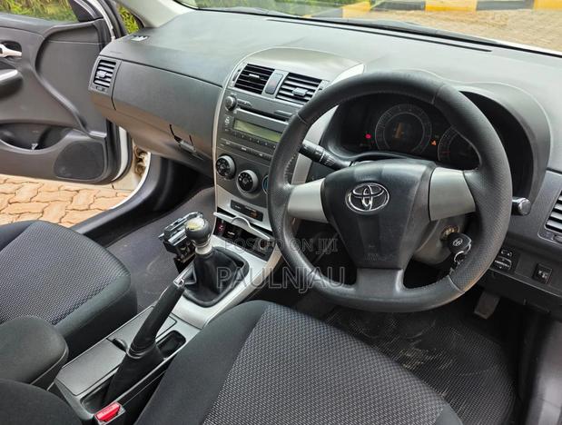 Toyota Corolla 2012