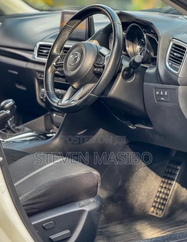 Mazda Axela 2019 White