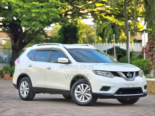 Nissan X-Trail 2017 White