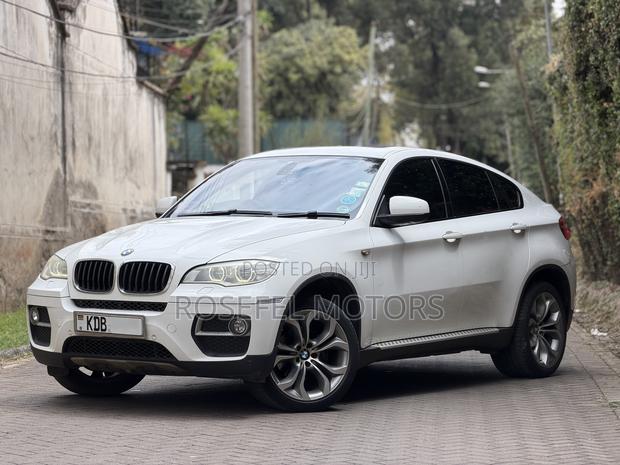 BMW X6 xDrive35i 4x4 Coupe (3.0L 6cyl 8A) 2013 White
